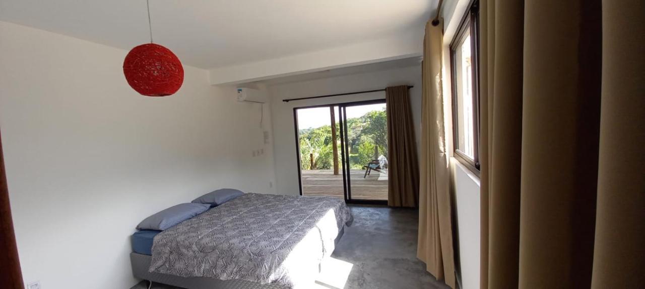 Villa Santorini Praia Do Rosa Com Piscina E Jacuzzi Luaran gambar